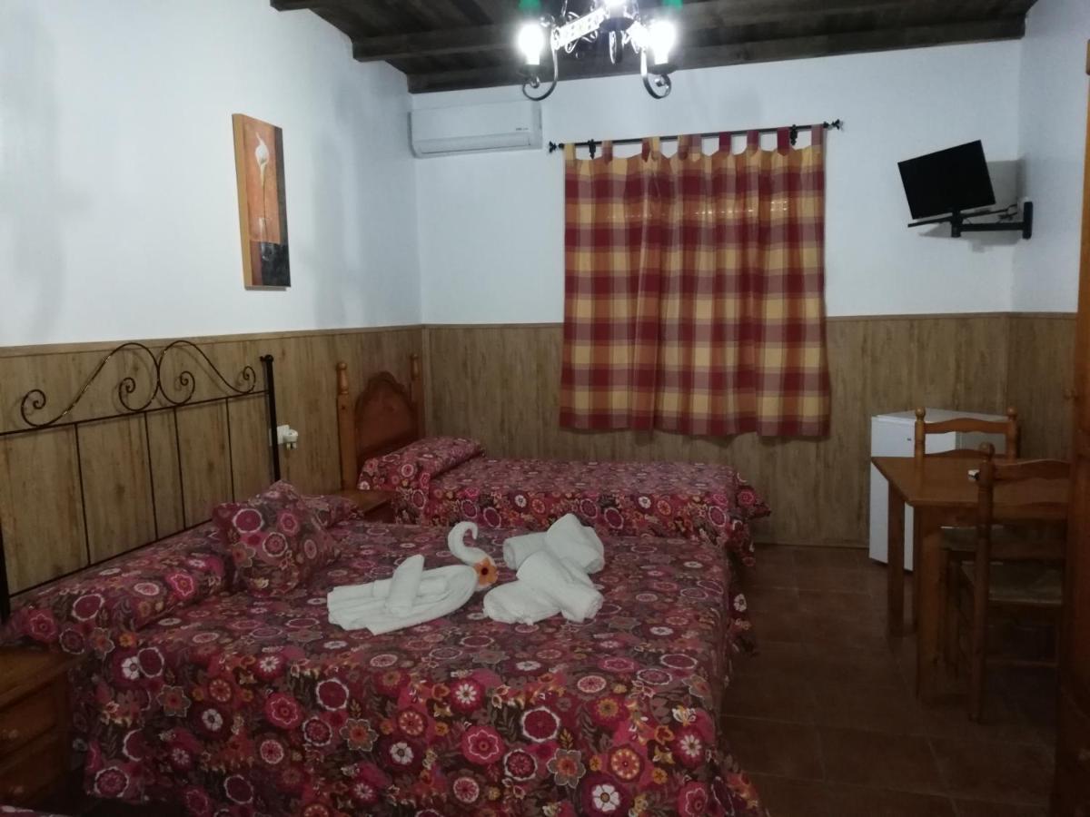 Hostal Brenaverde Gaucín Exteriör bild