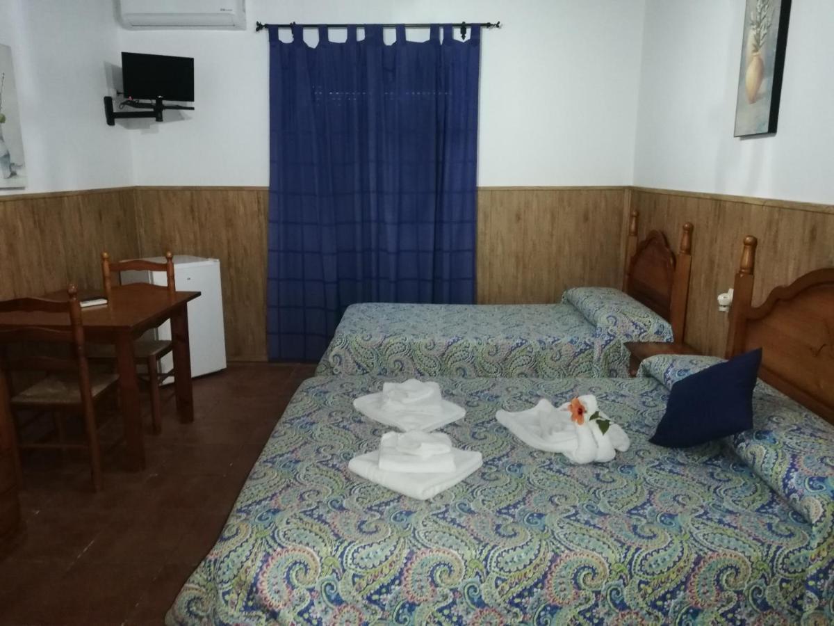 Hostal Brenaverde Gaucín Exteriör bild