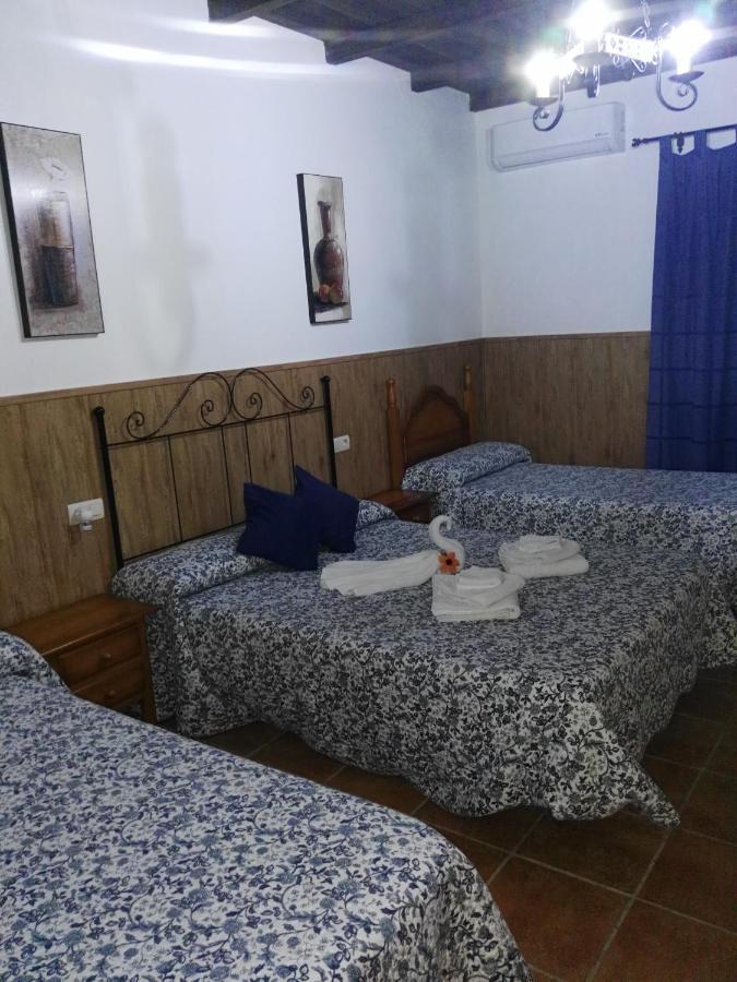 Hostal Brenaverde Gaucín Exteriör bild