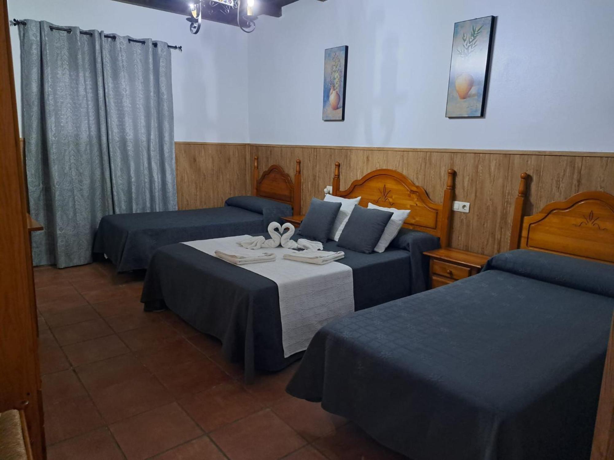 Hostal Brenaverde Gaucín Exteriör bild